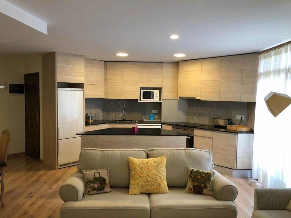 Apartamentos Betren Priviletge Gran Bagian luar foto