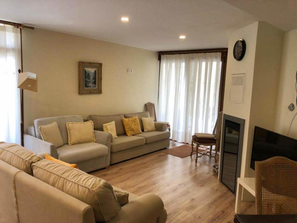 Apartamentos Betren Priviletge Gran Bagian luar foto